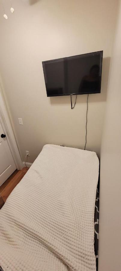 140 Bedrooms Near To Fenway & Downtown * Boston