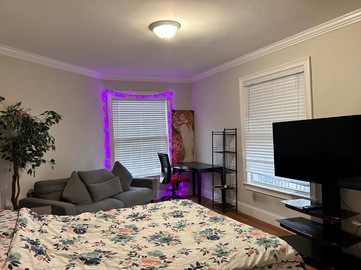140 Bedrooms Near To Fenway & Downtown Boston